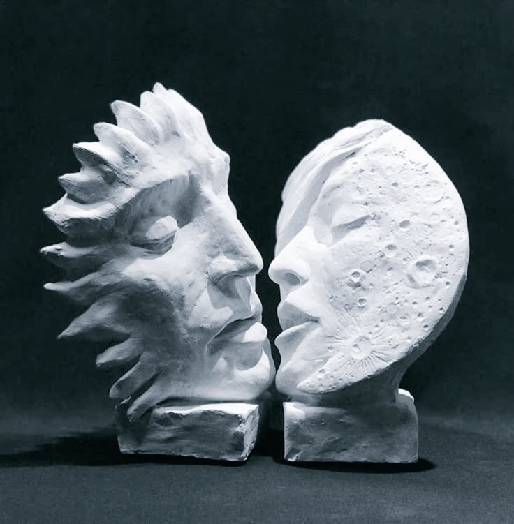 Deseamos un beso que dure una eternidad... Se volvió una realidad hoy.
#12PalabrasalViento