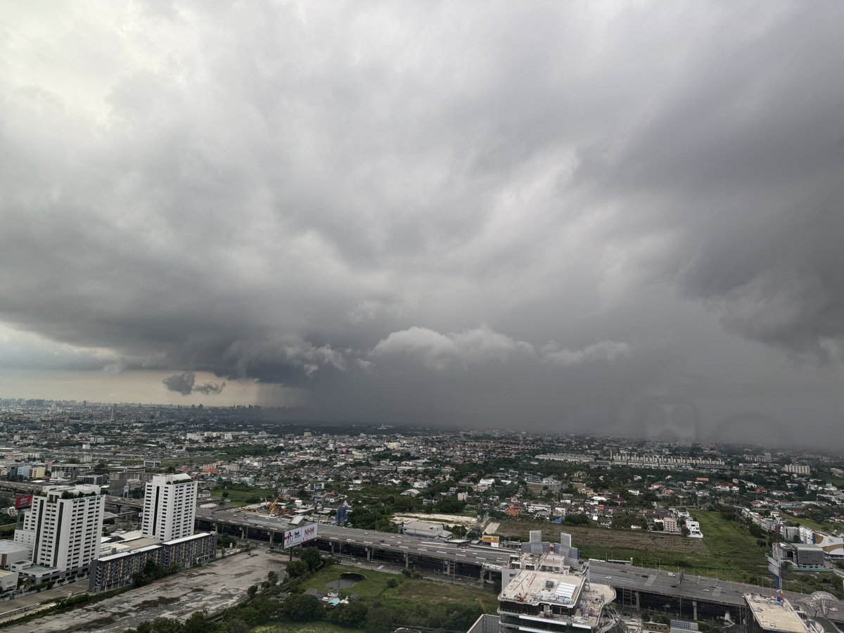 <a href="/SsPippap18/">cher 🍒</a> อันนี้ชั้น 40+ ตอนฝนตกคะ น่ากลัวมากก