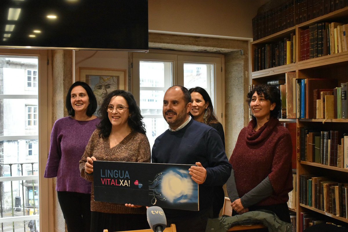 QueremosGalego's tweet image. Queremos Galego denuncia que os orzamentos de 2026 responden ao Plan da Xunta para &quot;o enterro do galego&quot;