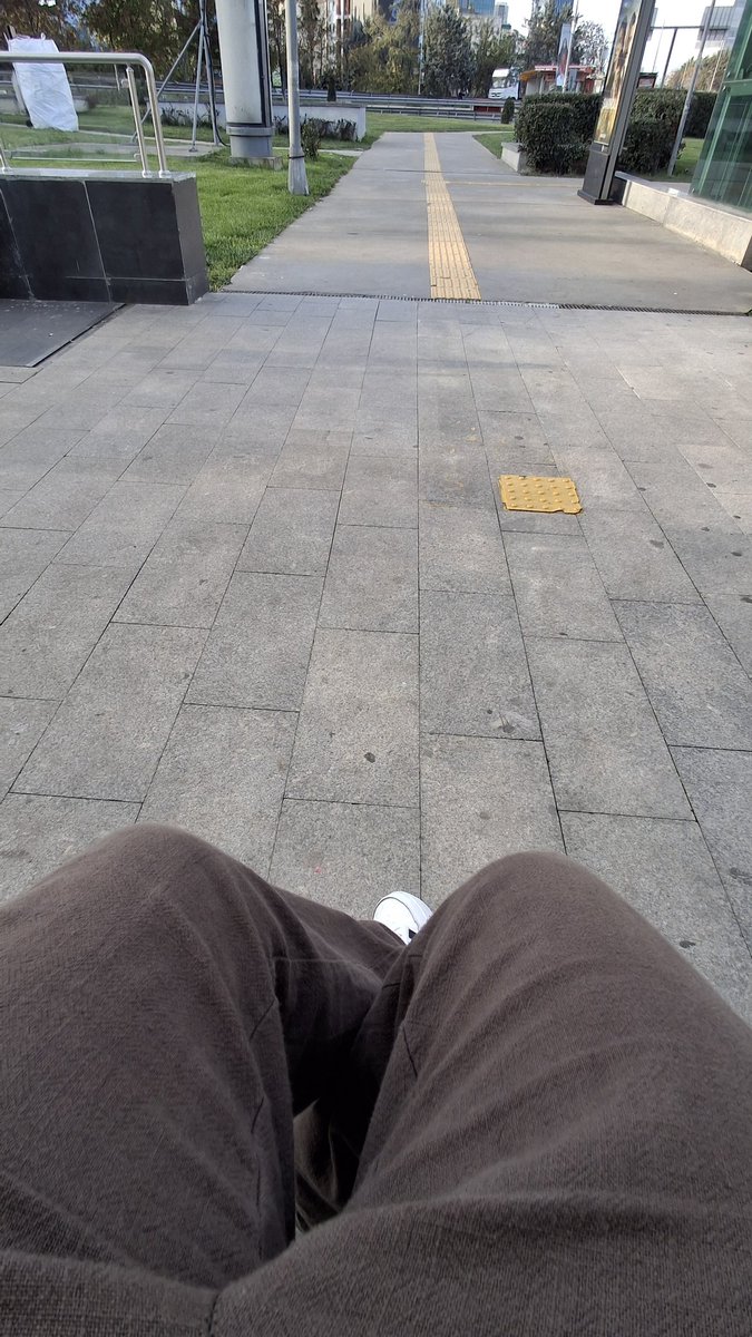 Benim arkadaşım saat bilinci olmayan bir essek -2