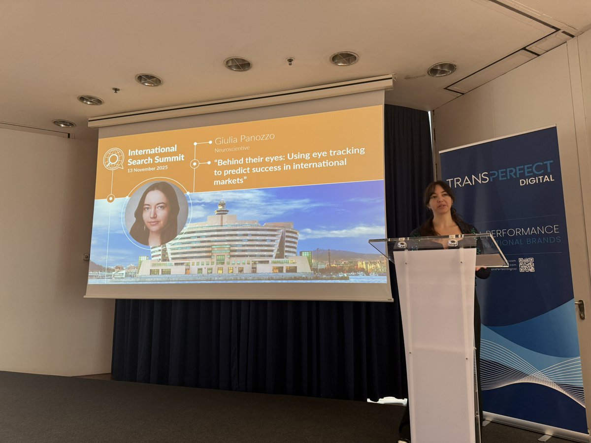 RyanJonesSEO's tweet image. @SequinsNsearch about to present some absolute 🔥 at the #IntSS!