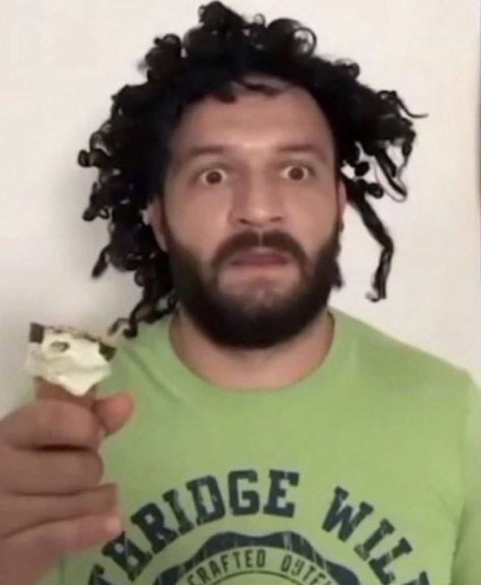 senteditx_'s tweet image. yapılan şeytanlık şu şekle soktu