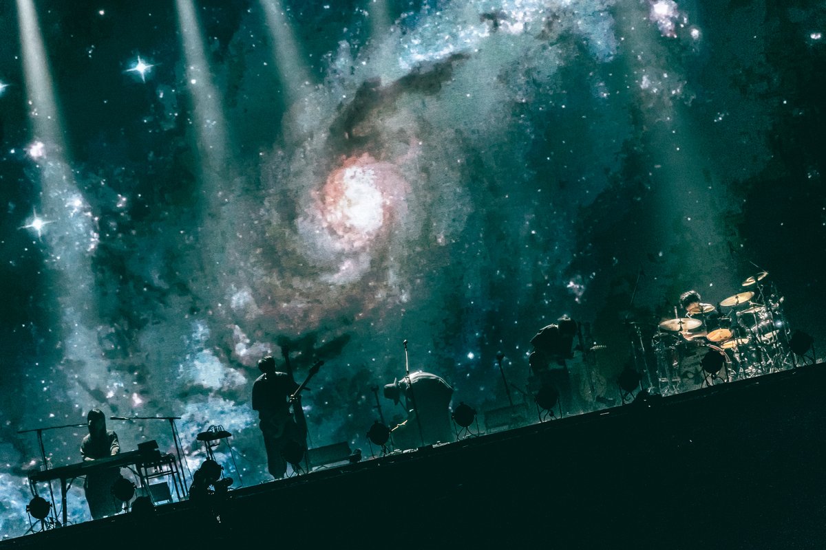 amazarashi_info's tweet photo. #amazarashi Live Tour 2025
「生活の果てに音楽が鳴る」

本日の東京公演をもちまして、全日程が終了しました。

ご参加いただいた皆さま、ありがとうございました。 https://t.co/lsZ3g0sYXq