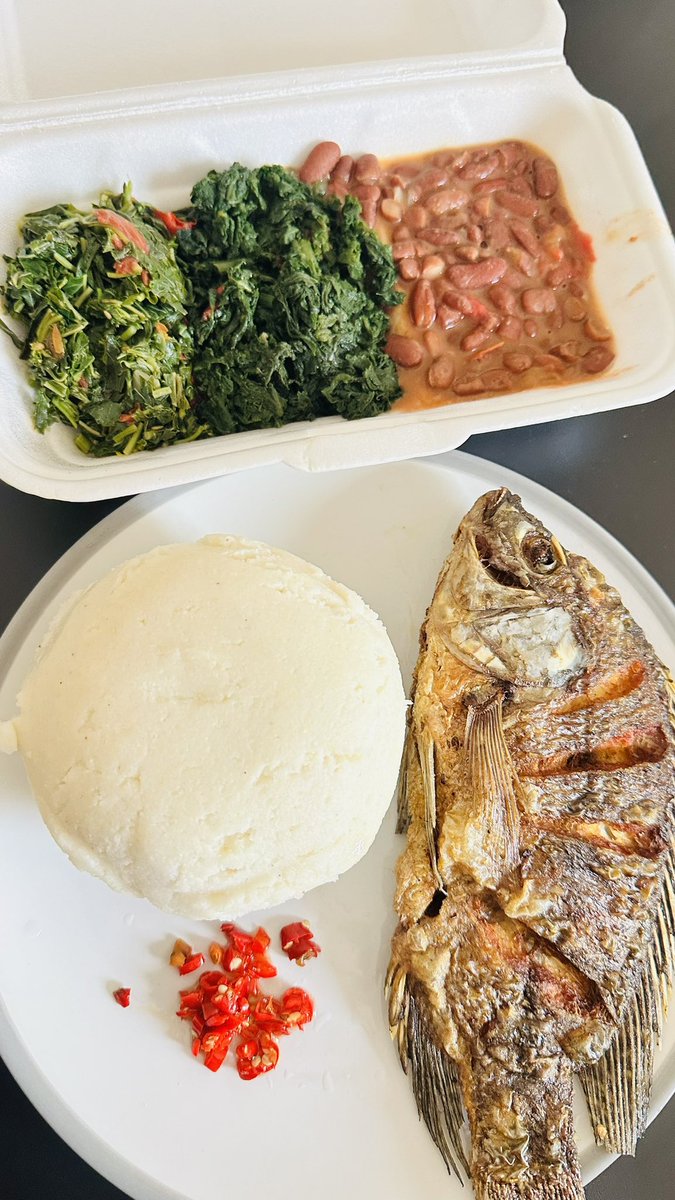 Katso_lizarene's tweet image. Guess african country is i am at?! 

My lunch 🥗