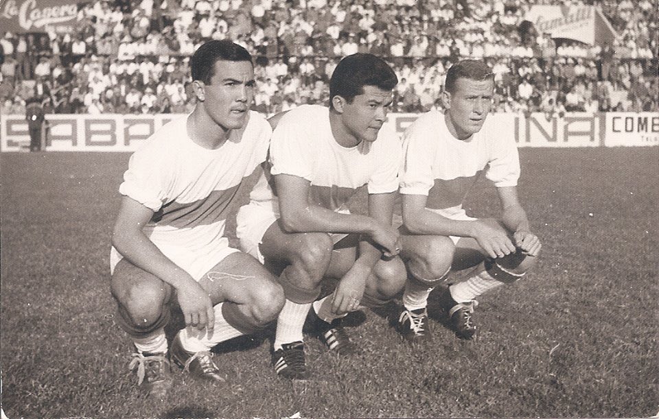 El funeral por nuestro querido Juan Carlos Lezcano tendrá lugar este jueves, a las 18:00 horas, en la Basílica de Santa María.  

En la imagen, en el centro, junto al pichichi Luciano Sánchez 'Vavá' y Marcial Pina en el histórico Altabix.