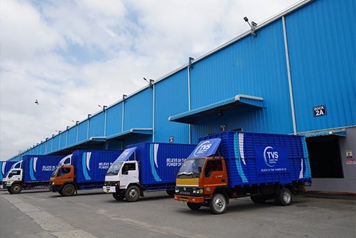 KTechtrader's tweet image. #TVSSupplyChainSolutions reports #Q2Results:

▶️Net profit up 53.77% at ₹16.3 Cr Vs ₹10.6 Cr

▶️Revenue up 6% at ₹2,663 Cr Vs ₹2,513 Cr

▶️EBITDA down 4.9% at ₹181.15 Cr Vs ₹190.57 Cr

▶️Margin at 6.8% Vs 7.6%