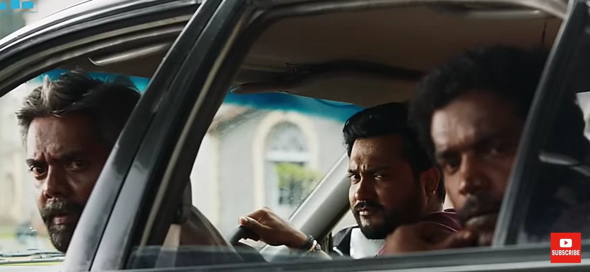 JD_IS_VIBE's tweet image. அரண்மனை 1, 2, 3, 4 -னு பயமில்லாமா படம் எடுத்துட்டு சுத்திட்டு இருந்த அந்தாளே பயந்து  ஓடிருக்காருனா..

காவு வாங்க வந்தவன் சாதரண ஆளு இல்ல!