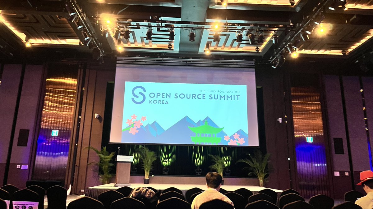 a_kashhhhhh_'s tweet image. Amazing 2 days at #OSSummit, #OpenSSF Community Day, and #OpenSearchCon Korea 🇰🇷(November 4-5, Seoul)!  
Grateful to be part of this community 📷 #LinuxFoundation #OpenSource #OSSummit