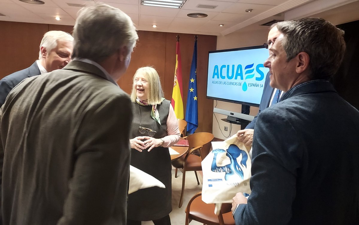 Acabamos de enviar al DOUE el anuncio de licitación del contrato para la redacción de los proyectos de modernización del sistema de saneamiento de Ciudad Real y Miguelturra

Antes, nuestra presidenta, Mª Rosa Cobo, había firmado el convenio de colaboración con los alcaldes de las