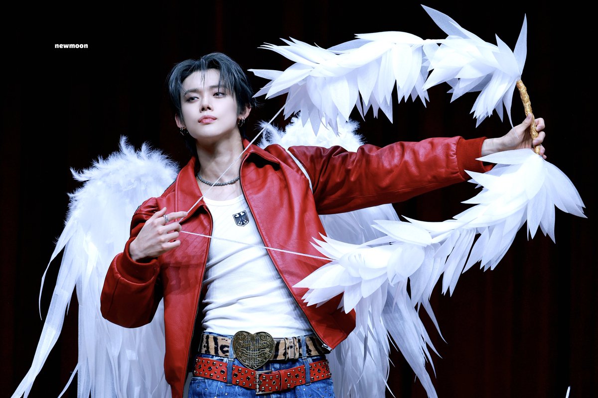 newmoon_iiii's tweet image. 251113 🦊🪽

#연준 #YEONJUN #ヨンジュン 
#TXT #TOMORROW_X_TOGETHER
#투모로우바이투게더