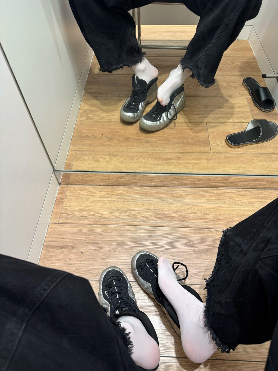 把穿一天都是汗的白丝寄给你好不好 宝宝🥺