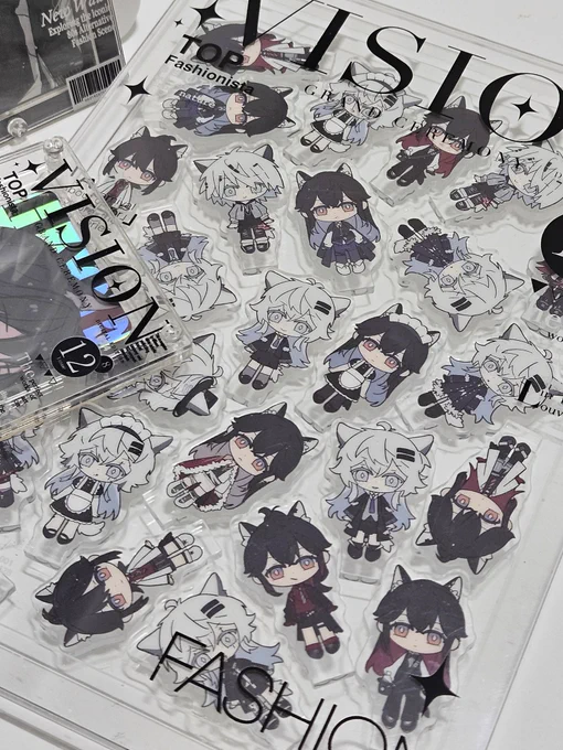 *ᴗˬᴗ)