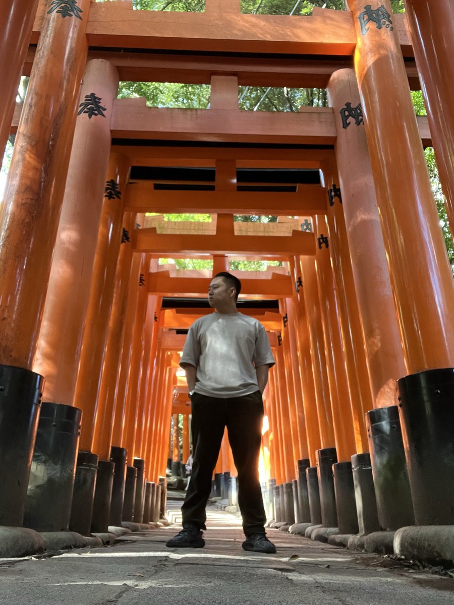 RiceRiddler's tweet image. Gm, finally back from a 3 week vacation in Japan.

As some of you might have heard, @Azuki went through a recent company restructuring with numerous employees being laid off, including myself. 

I thought I’d be more bitter about it but honestly, the last two and a half years…