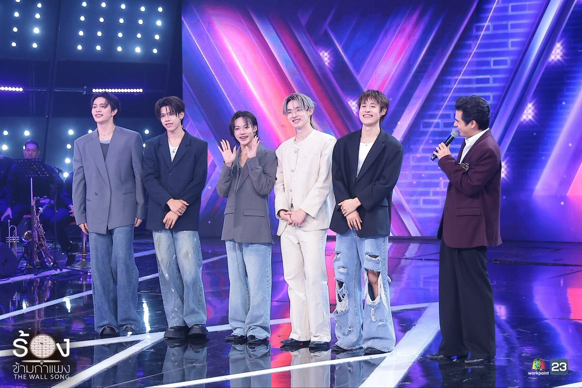 thewallsong's tweet image. ก่อนเปิดกำแพงให้ได้ตื่นเต้น เปิดความเร้าใจในวันนี้ ด้วยโชว์สุดกระชากใจ จากวง  “LYKN”

#ร้องข้ามกำแพง #TheWallSong #Workpoint #WorkPoint23 #LYKN