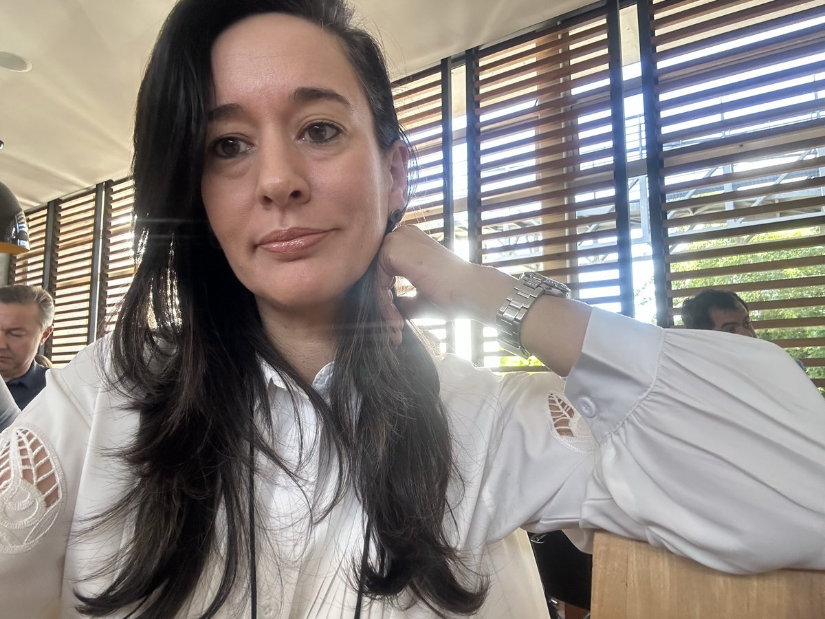 🇨🇱 Acompañando nuevamente un proceso electoral en Chile con <a href="/TransparenciaAL/">Transparencia Electoral</a> 

Este domingo 16, más de 15 millones de ciudadanos chilenos están habilitados para elegir al sucesor del presidente Gabriel Boric, junto con renovar el Congreso Nacional (155 diputados y 23 senadores).