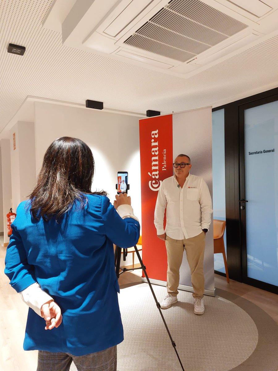 En el encuentro ‘Fortalezas de la España plural’, de <a href="/CamaraPalencia/">Cámara Palencia</a> 
Valores, progresó y bienestar para el conjunto de la sociedad.

Un placer