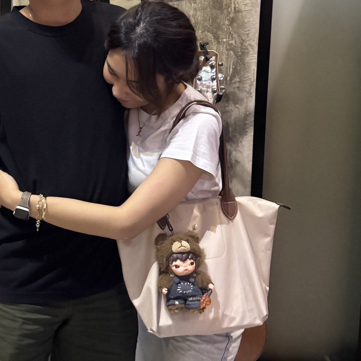 0xtequilaa's tweet image. guys!! I think I’m falling in love and it honestly scares me