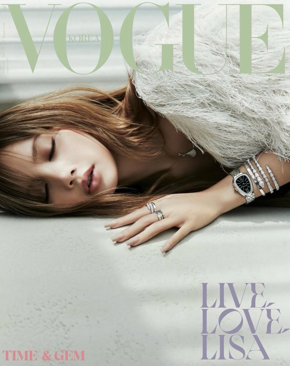 Todas as capas da Vogue Korea, edição dezembro de 2025, com Lisa