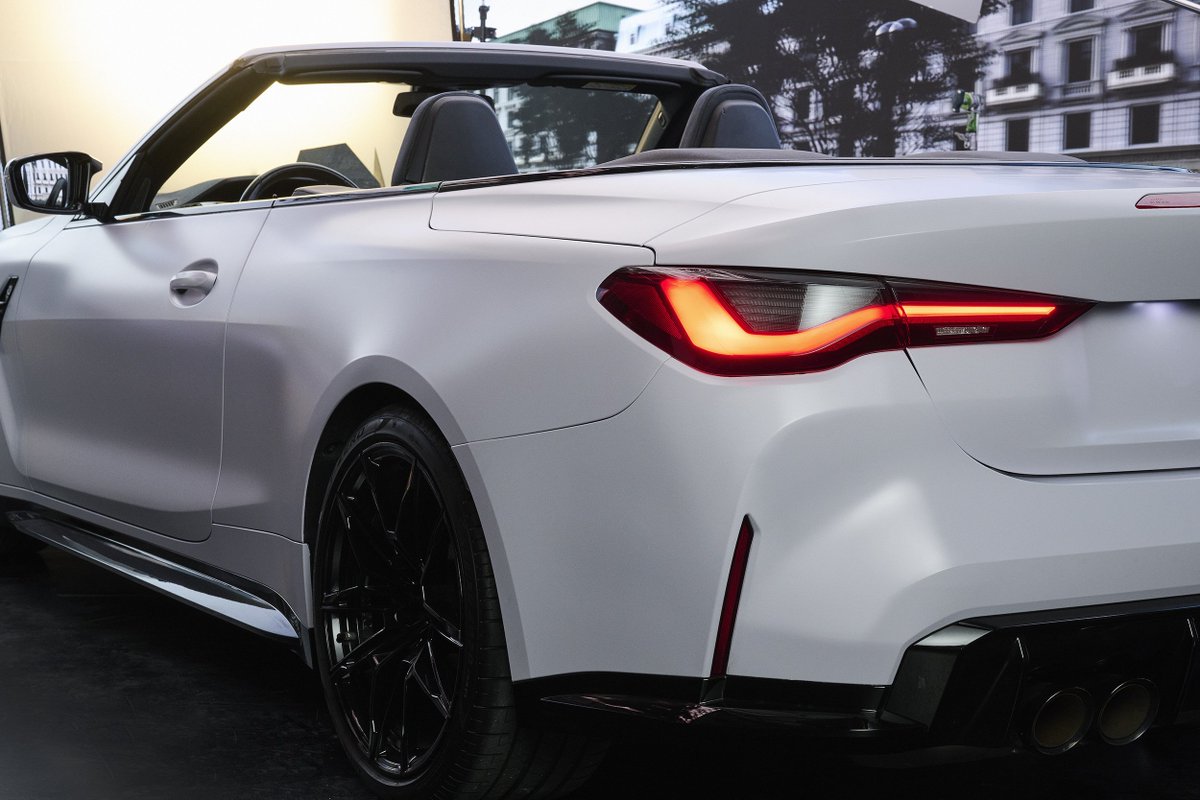 PyramidDisplay's tweet image. Wrap It Your Way with Pyramid 🚘
💨 MPI 1103/1104/1105 – vibrant prints, great conformability, up to 10 yrs durability.
🛡️ DOL 1360Z &amp;amp; 1400Z – matched gloss/matte protection.
🎨 Supreme Wrapping Film – 100+ colours.
💎 Mactac ColourWrap – smooth, durable, great value