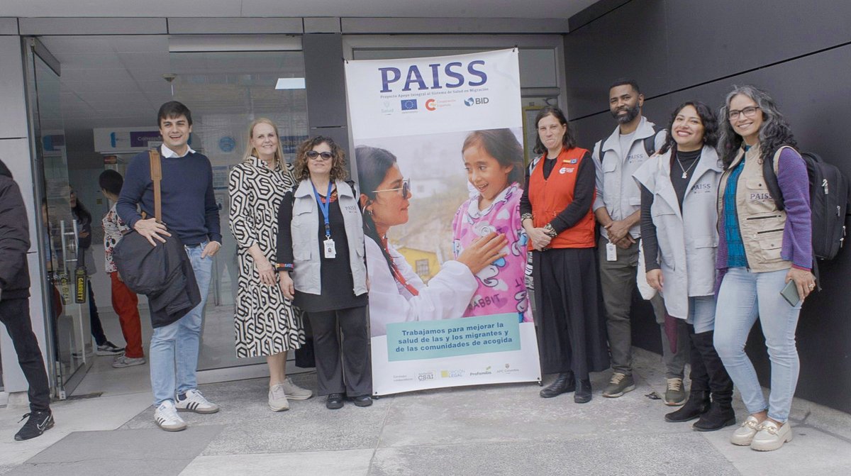 #PAISSaludYMigración recibió la visita de Florika Fink - Hooijer, de la Comisión Europea, quien pudo conocer de primera mano avances y resultados del proyecto, así como su impacto en el sistema de salud colombiano, con apoyo de la UE 🇪🇺.
Durante la visita conoció de cerca cómo se