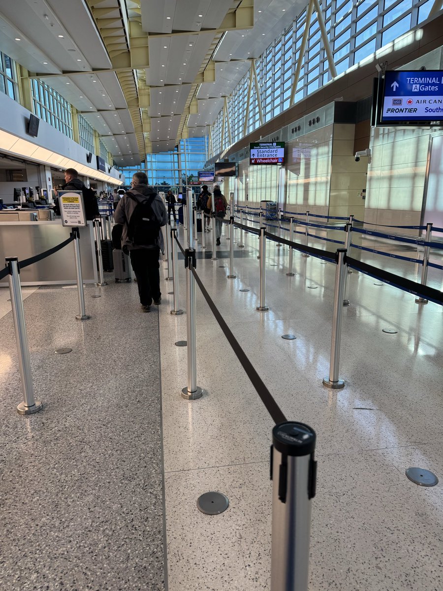At Washington’s DCA airport - a very different scene than last week.

No TSA line. No delays.  And just a few cancellations.
