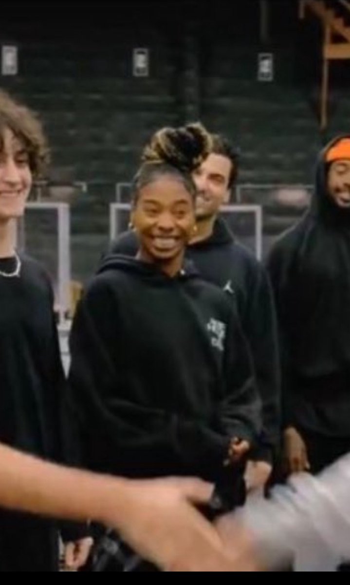 the fate of aniyah ❤️🔥 tweet media