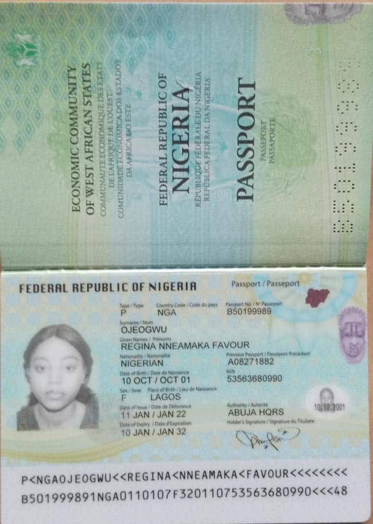 Harrison_A_N's tweet photo. I believe the one she did first is probably the one with the correct date of birth.

What do you think? https://t.co/L6l9KOTYLS