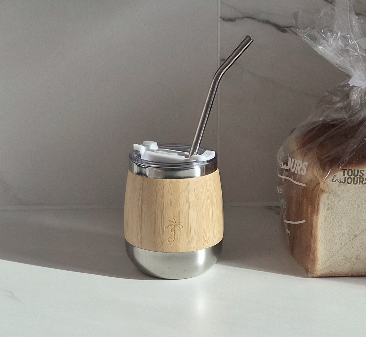 「WVS Reply🦮💬」 131125

👤 ซื้อแก้วทัมเบลอร์ของเจคมาแล้ว 555 น่ารักมากเลย

↳🦮 โอ้ ฮิฮิ

#เจคคุยกับเอนจีน #ENHYPEN_JAKE #엔하이픈_제이크 <a href="/ENHYPEN/">ENHYPEN OFFICIAL</a>