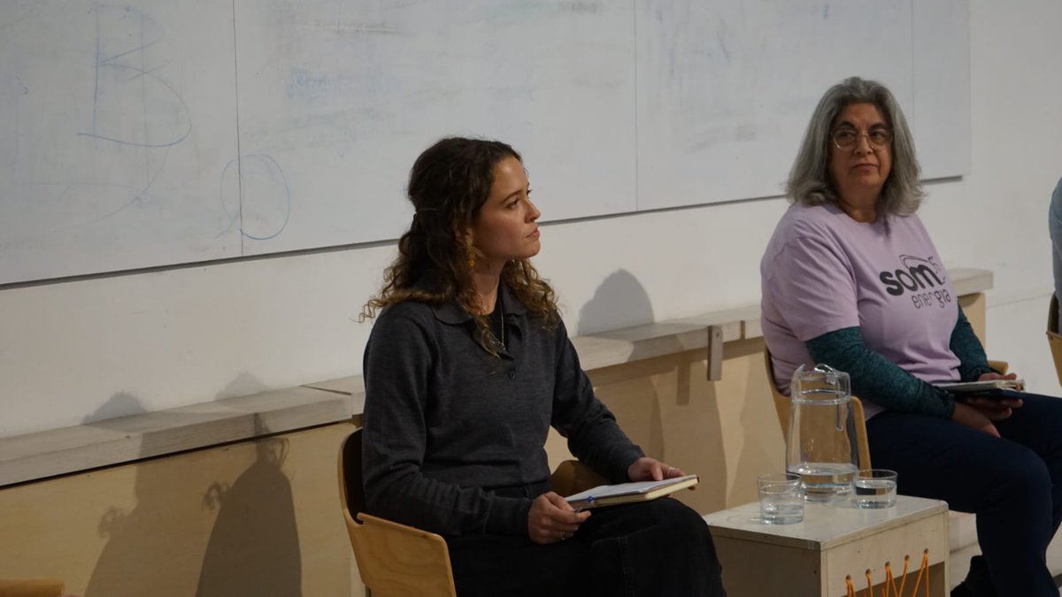 Plataforma3sect's tweet photo. 🗣️Hoy estamos en el Diálogo Multiactor organizado por @EAPNes sobre transición #ecosocial y acceso a la energía en clave territorial.
Una mesa de diálogo para reflexionar sobre cómo aterrizar las políticas de transición #energética en los territorios y reducir desigualdades. https://t.co/sIlsvyMqhq