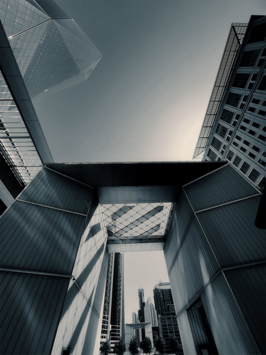 zonetect's tweet image. Often our experiences shape us for better or worse. #architecturelovers #photography #buildingart