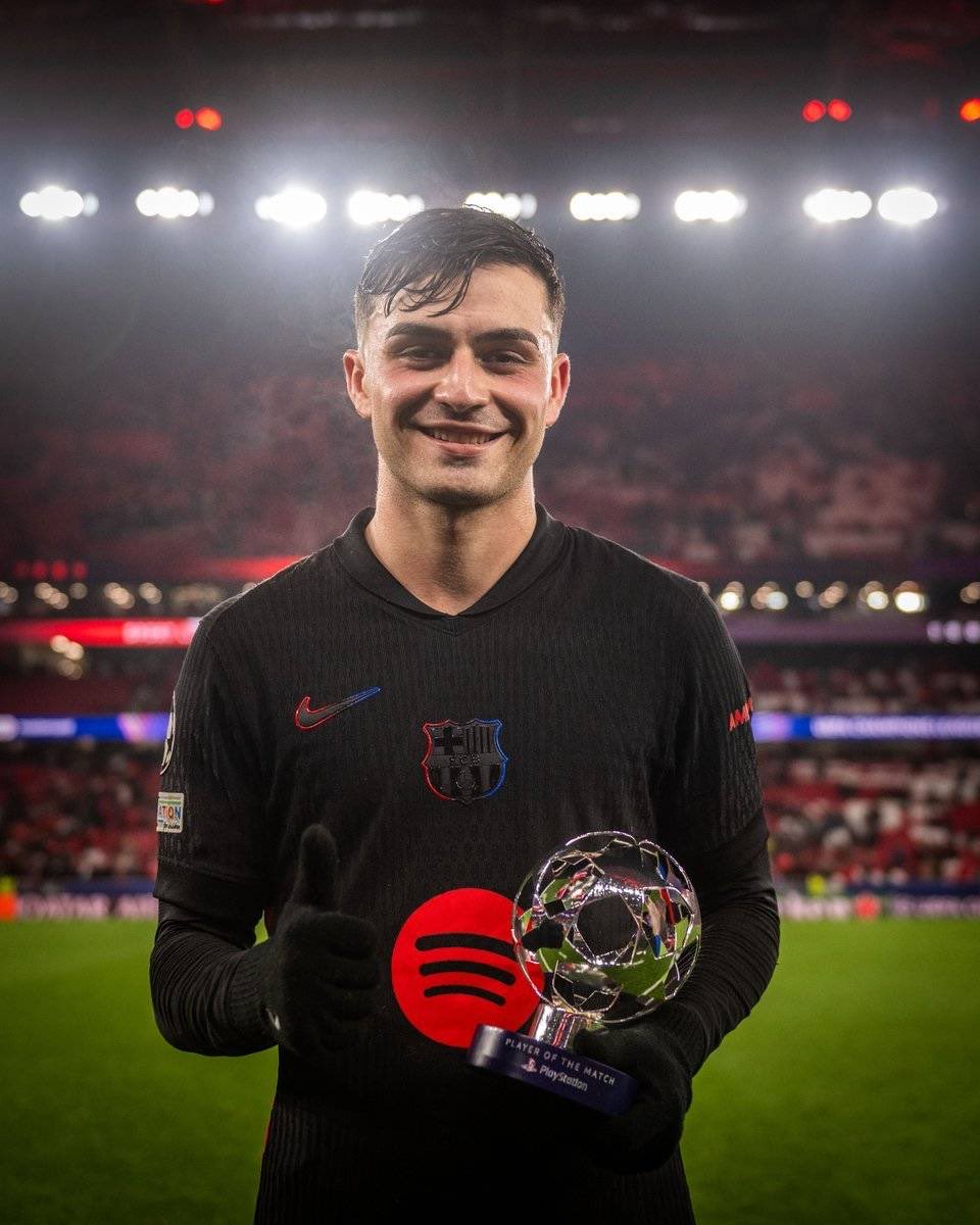 BarcaNewsFRA's tweet photo. 🚨🗣️ Pedri : « J'ai beaucoup changé depuis mon arrivée, oui. J'ai l'impression que c'était hier, et pourtant, cela fait plus de cinq ans. Durant cette période, j'ai beaucoup appris de mes coéquipiers et des staffs avec lesquels j'ai travaillé. Oui, j'ai maintenant le sentiment d'occuper une position de leadership au sein de l'équipe. »