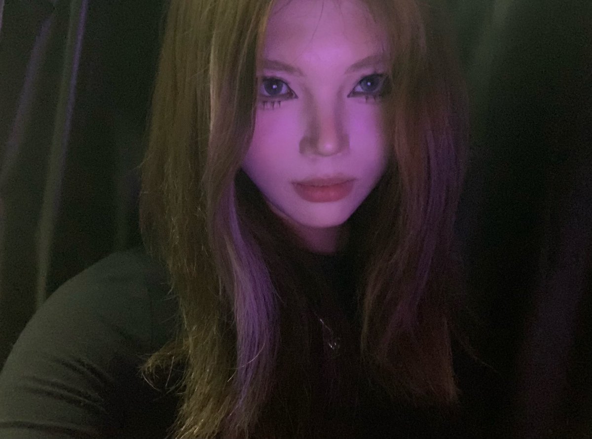 Devil7x_X's tweet image. 老公轻点帅