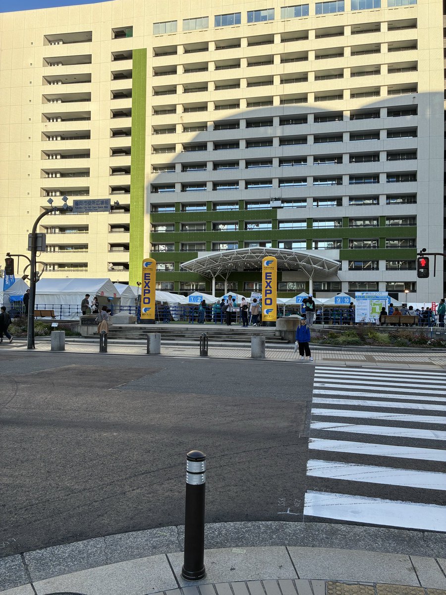 tanakaya_plus's tweet photo. 福岡マラソン2025EXPO
今年もケアに参加
年々外国からの参加が増えとる🤨
英会話でも行くかな☝️
#福岡マラソン  #朝倉市　#鍼灸 https://t.co/dXZEUtHZZn