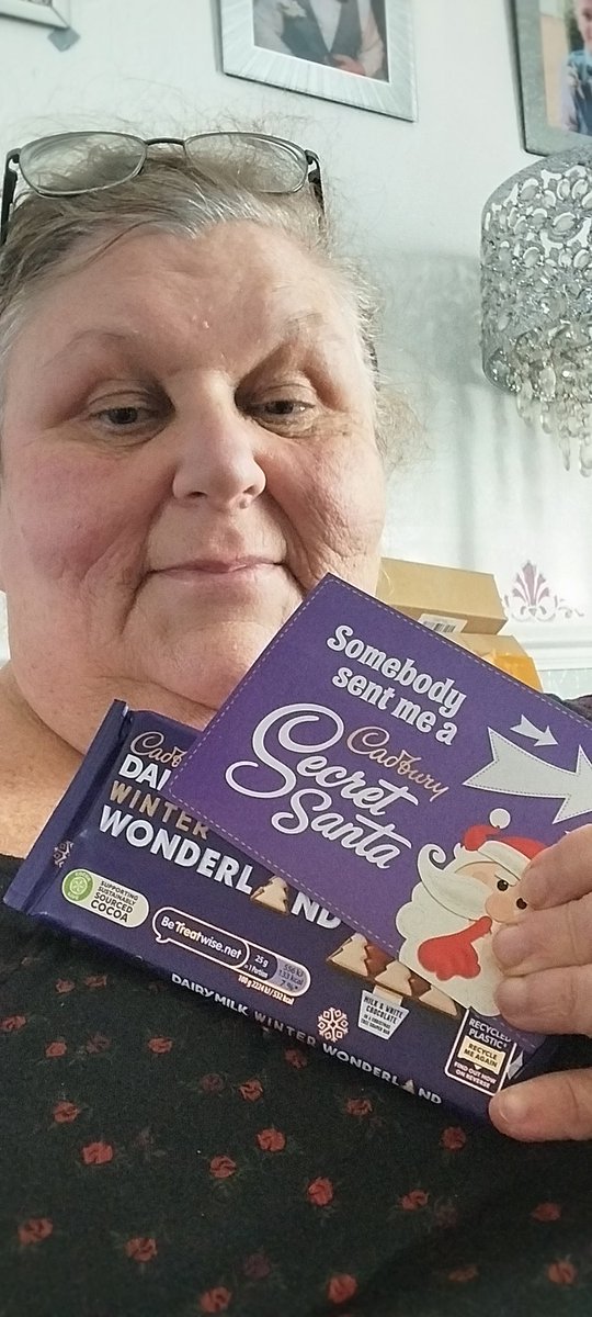 allyson2663's tweet photo. Thank you secret Santa x https://t.co/3Hf5bJiCi3