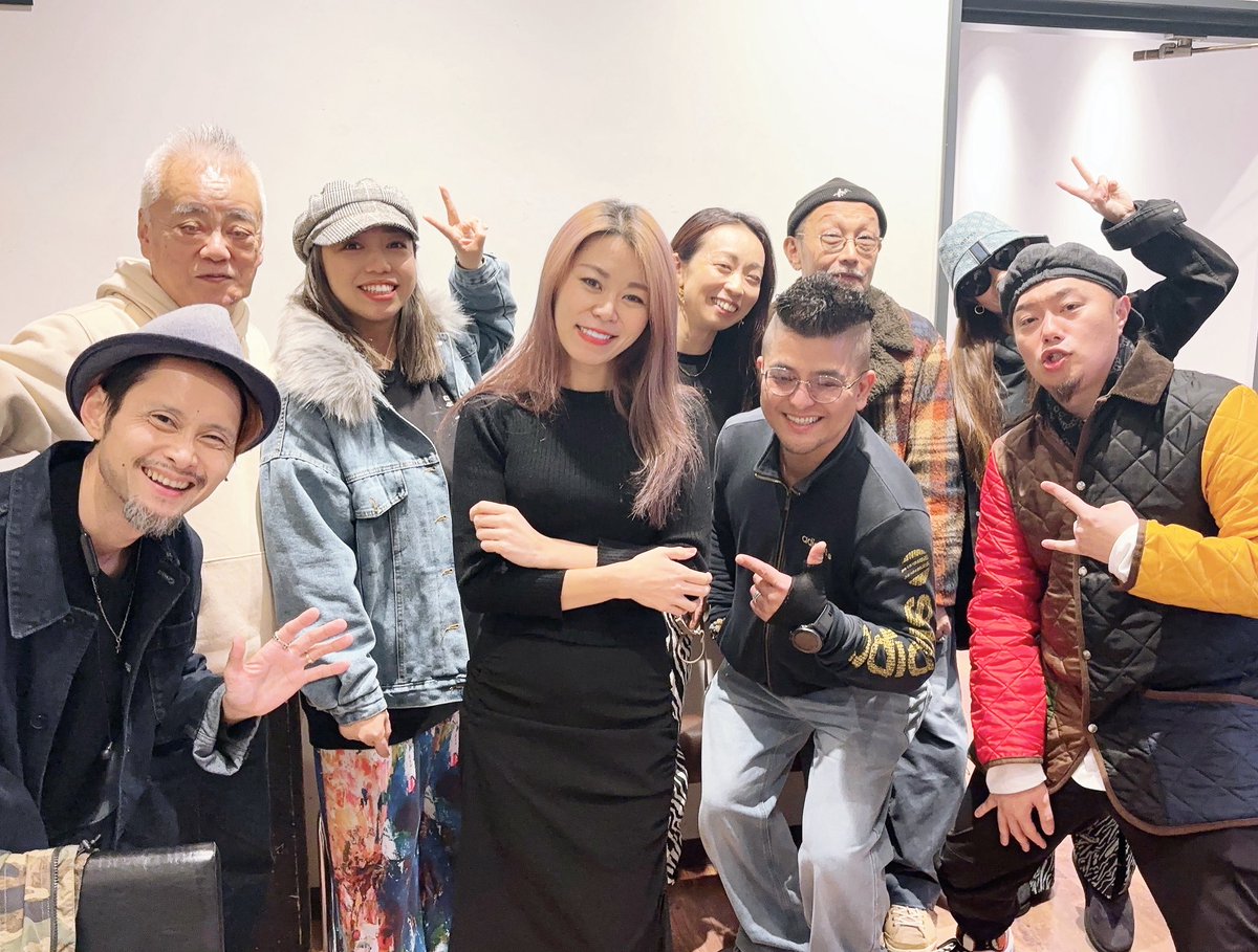 lovetidemayu's tweet image. 今日は朝からずっとリハーサルでした♪

あと3席ご用意出来るとお店から嬉しい
ご連絡ありました❣️

11月16日(日)13:30〜目黒ブルースアレイでお待ちしてます