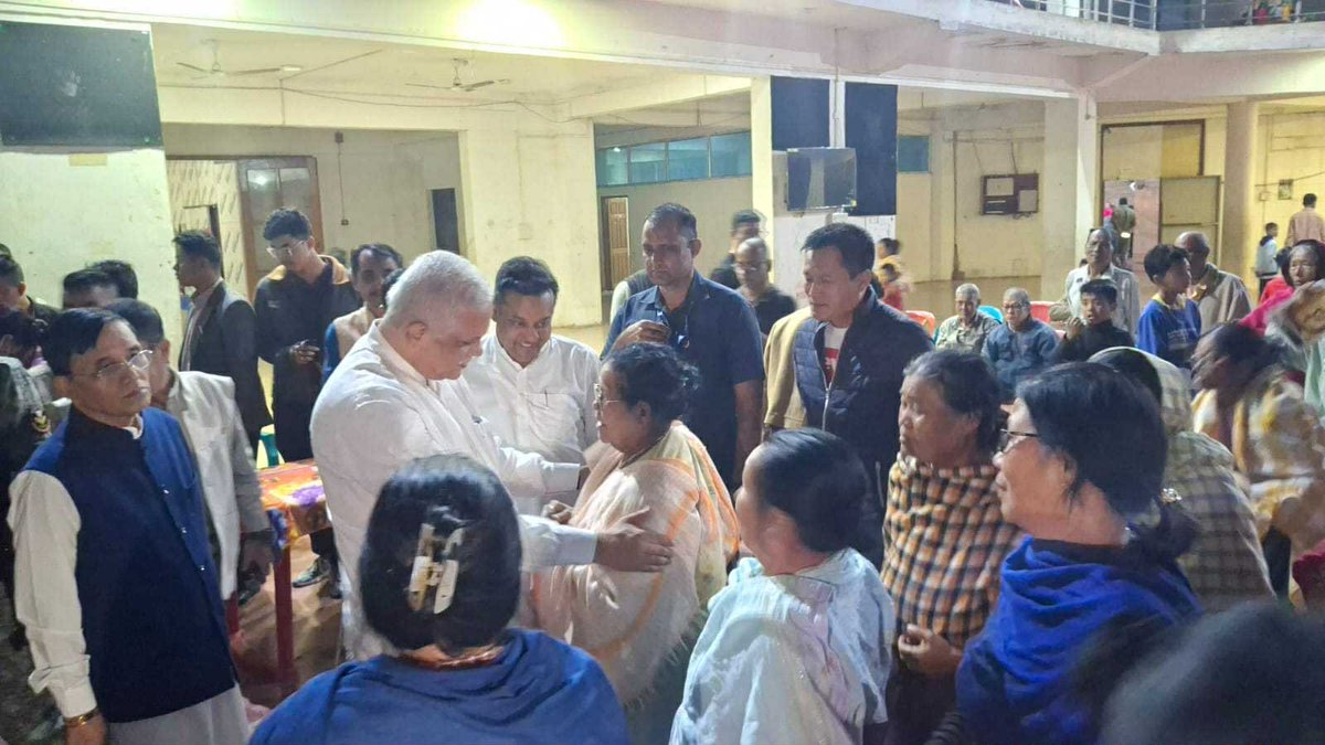 blsanthosh's tweet image. Visited &amp;amp; interacted IDP ( Internally displaced persons ) camp at Uripok , Imphal , Manipur &amp;amp; interacted with the inmates there . Certain organisations submitted memorandums at the venue .