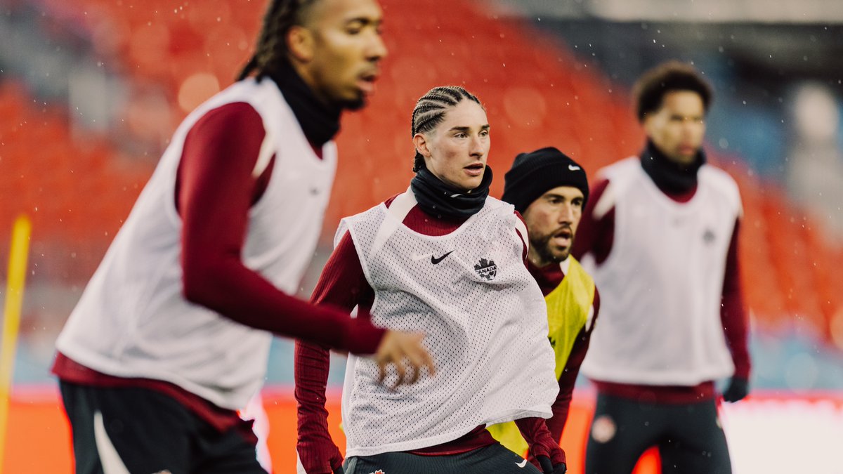 Waking the Red tweet media