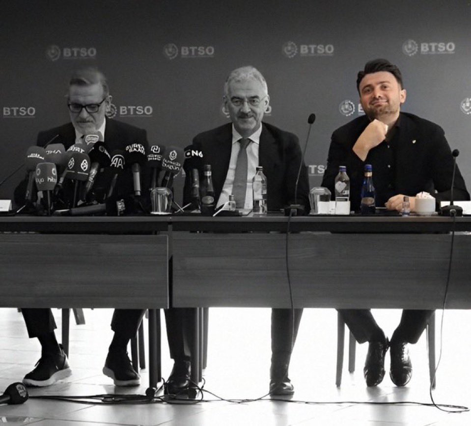 Murat0078's tweet photo. #EnesÇelikYalnızDeğildir                    Başarılı bir Bursaspor başkanı Bursa’daki en büyük güçtür 🔥🐊🔥🐊🔥🐊 https://t.co/oanFTSvsvM