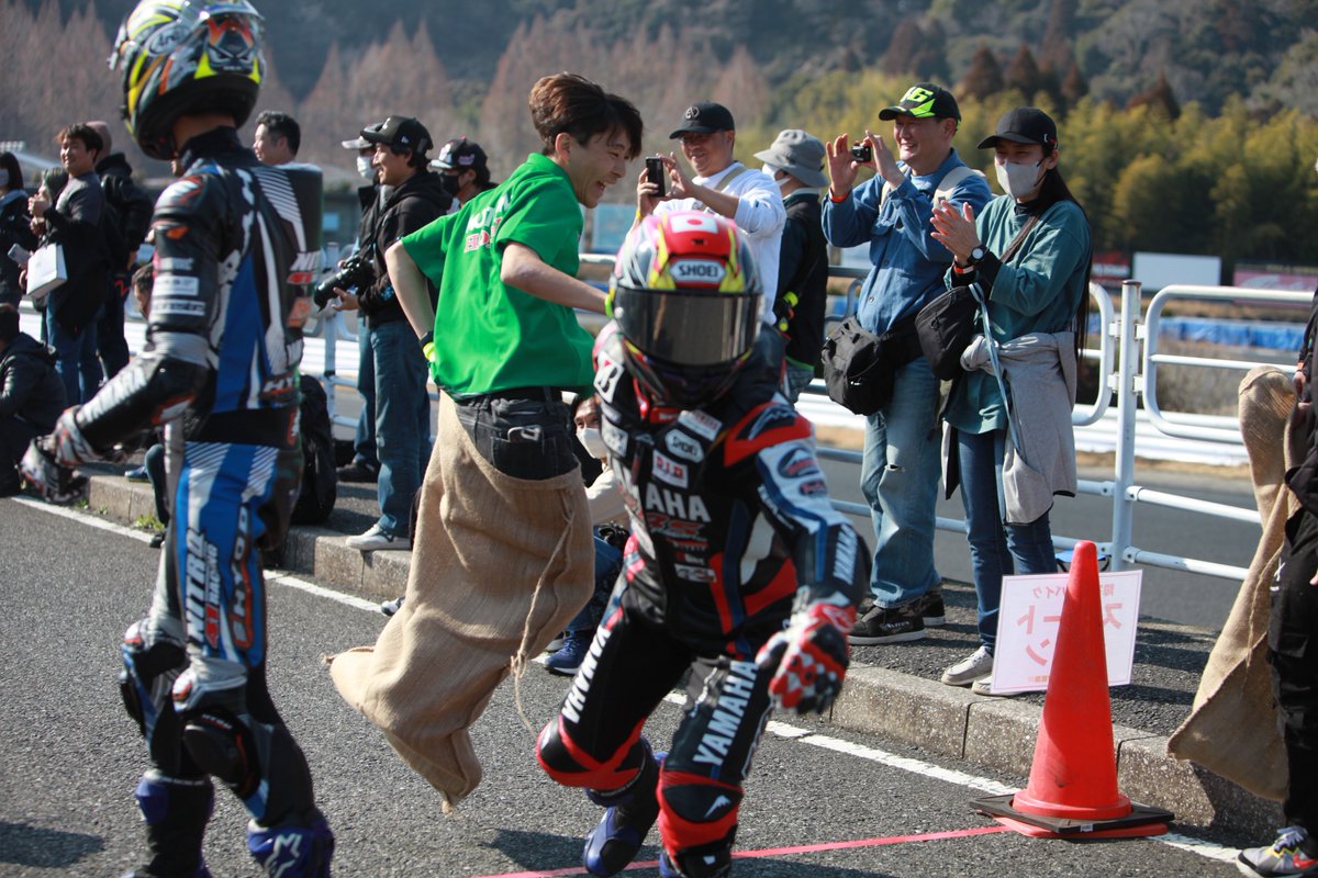 kana (@kanaaaxxx) / Posts / X