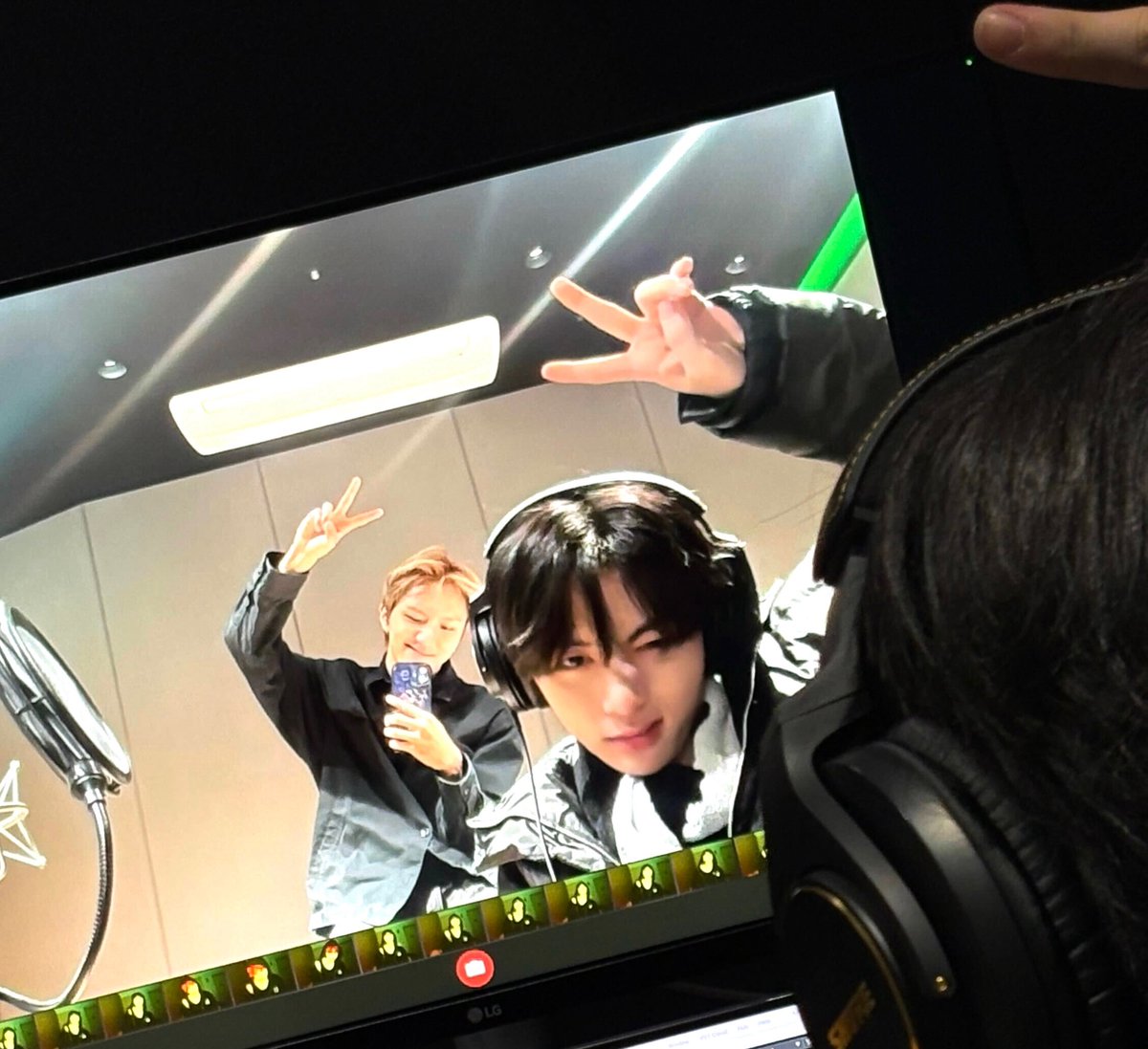 깜쮸덍 tweet media