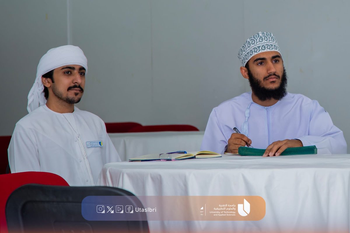 نفّذ قطاع الدراسات العليا والبحث العلمي والابتكار، ممثلاً في قسم الشراكة وريادة الأعمال، برنامجًا تدريبيًا بعنوان "توليد الأفكار الإبداعية في ريادة الأعمال" خلال الفترة من 2 إلى 6 نوفمبر 2025م.
استهدف البرنامج الشركات الطلابية الناشئة وأصحاب الأفكار الريادية والابتكارية، وذلك