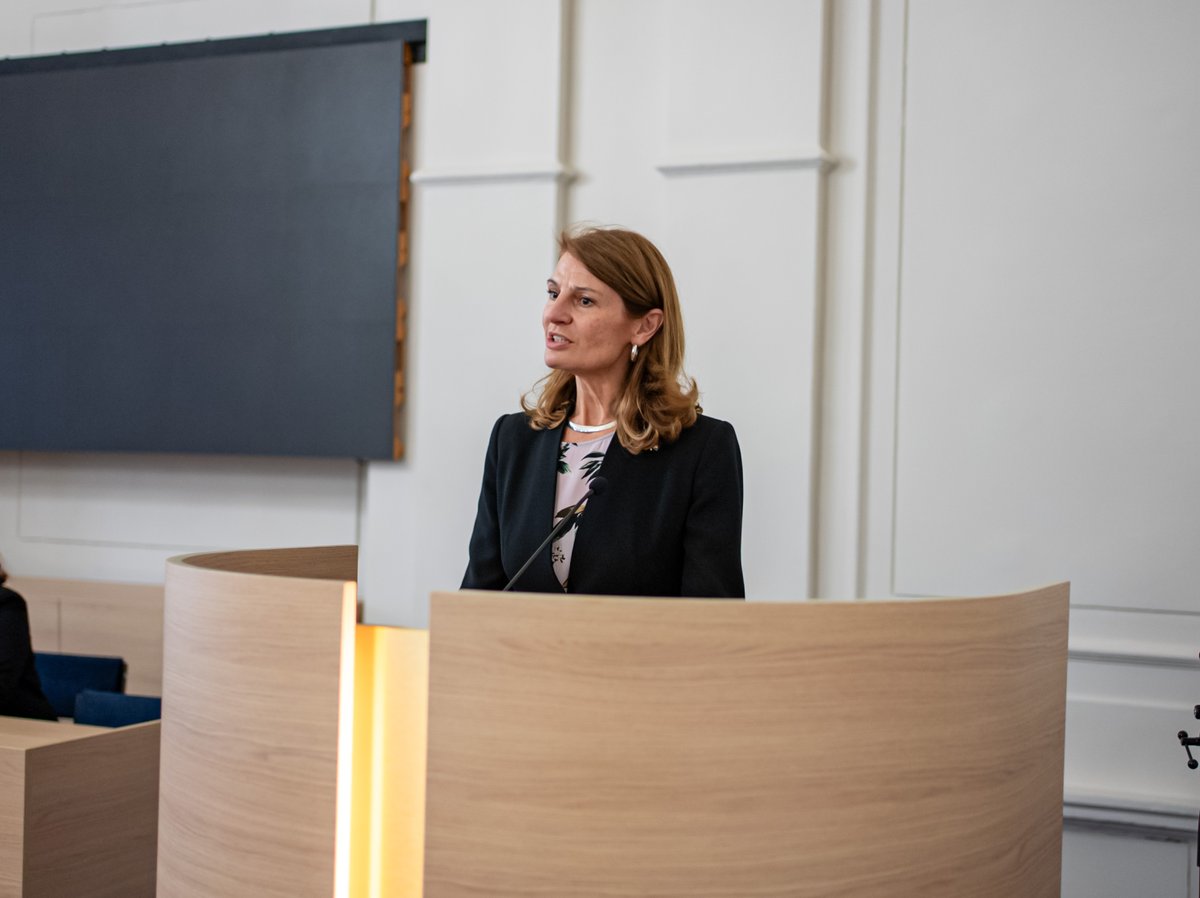 This Tuesday we opened the 15th Austrian Cultural Days in Osijek!
Here are a few of our favorite moments with Martin Ploderer and Theresia Töglhofer, as well as from the exhibition about Stefan Zweig!
See you tonight at 18:30 in Kino Urania for the movie Ein Ganzes Leben!