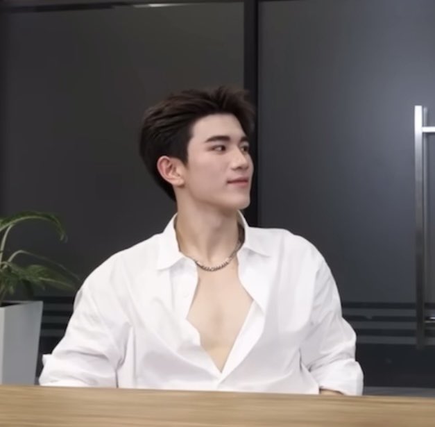 iicedddd's tweet photo. เกินไปมากกกก โฟ้ดเชิ้ตขาวโคตรหล่อ🫠🤍

#Lemon8เปิดมุมลับกับเจมโฟ้ด
#Fourthnattawat #โฟร์ทณัฐวรรธน์ https://t.co/LLDxlOuWf7