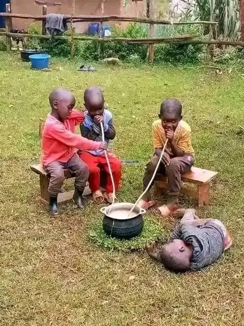 kerichocritic's tweet image. Precident is coming in two weeks to Kericho for housing and Nyota program

not for developments

south rift neyon serekalit 

meanwhile tumin emet
@Kibet_bull @ArapTilingi @bosco_gideon