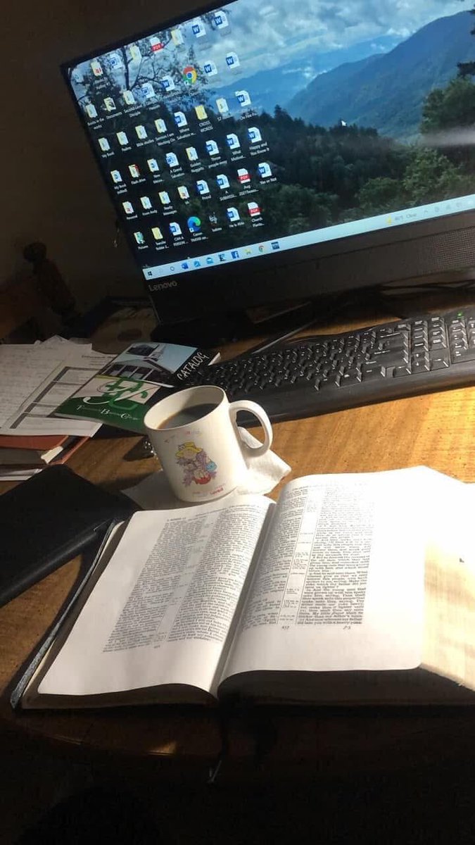 Morning Manna 
Give Thanks
I Thess 5:16-18
1. Thanks for The People That Loved Me
2. Thanks for The Person That Located Me
3. Thanks for The Power That Liberated Me
4. Thanks for The Prayers That Lifted Me
5. Thanks for The Peace That Lasted Me