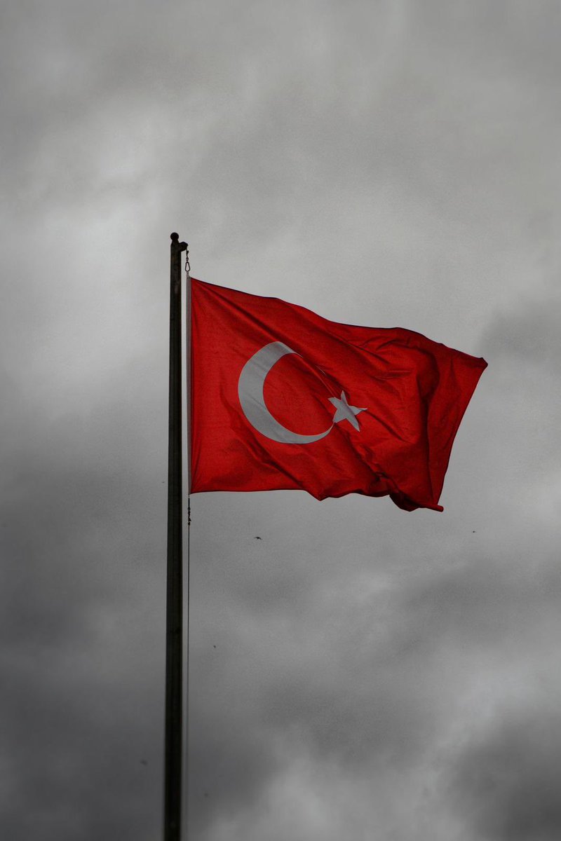 nurettinyildiz's tweet image. Azerbaycan&apos;dan ülkemize gelmekte olan uçağın düşmesi sonucu Allah&apos;ın izniyle şehid olarak ahirete irtihal eden askerlerimize Rahîm olan Rabbimizden mağfiret, kederli ailelerine de sabır ve ecir niyaz ederim.