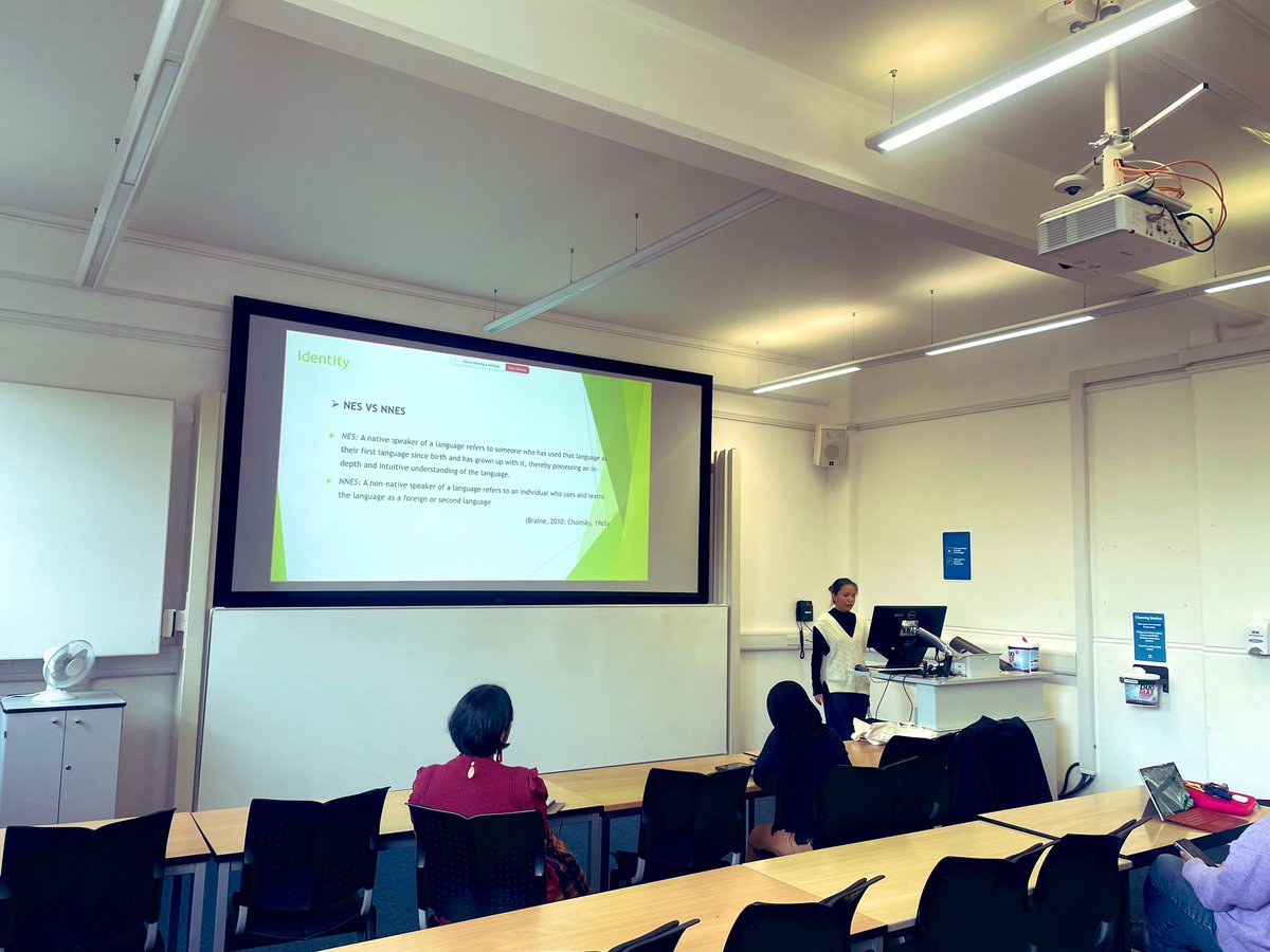 Cllear_LCL's tweet image. In this week’s PGR seminar, Shuyi shared her PhD research on ChELF awareness and engaged with the attendees in an interesting discussion. 

Thank you, Shuyi for your great presentation