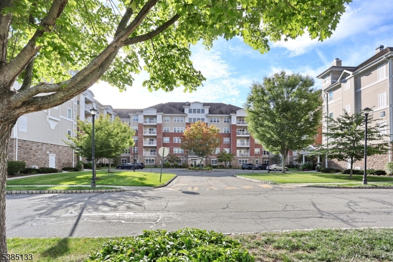 DebraWeixel's tweet image. Looking for a great investment? Our latest price reduction in Haskell/Wanaque is a must-see.
- Debra Weixel #1540801 with Weichert, Realtors® - Ridgewood
- Contact me at 973.934.8658