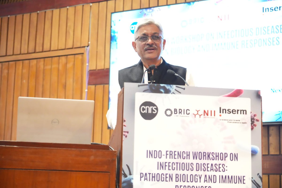 <a href="/FranceinIndia/">French Embassy in India 🇫🇷🇪🇺</a> <a href="/DBTIndia/">Department of Biotechnology</a> <a href="/CNRS/">CNRS 🌍</a> <a href="/Inserm/">Inserm</a> <a href="/BricDbt/">BRIC DBT</a> <a href="/DrJitendraSingh/">Dr Jitendra Singh</a> <a href="/deb030903/">DEBASISA MOHANTY</a> <a href="/PushkarTweeter/">Pushkar Sharma</a> A compelling keynote by Dr. Arvind Sahu <a href="/unescorcb/">RCB</a>  on “Viral Teachings on Complement Regulation”—revealing how pathogens exploit immune mechanisms and what this means for host–pathogen biology.
A highlight of Day 1 at the Indo–French Workshop.
#ComplementBiology