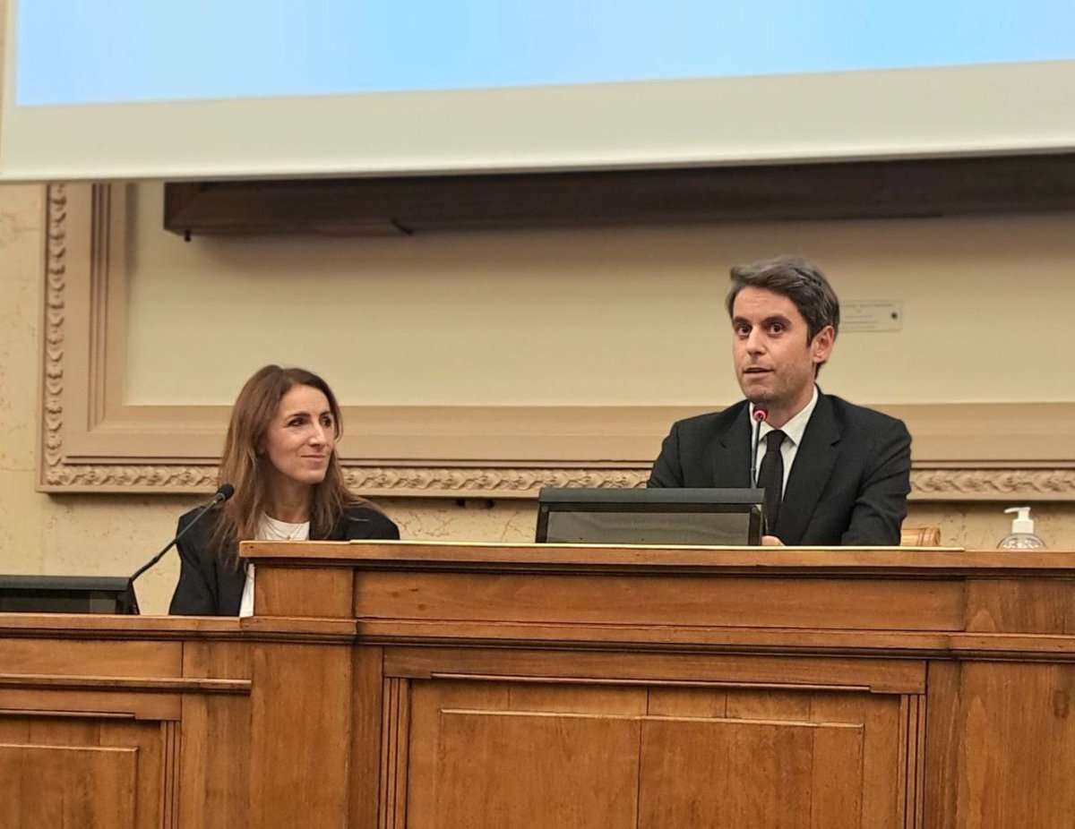 Je m'engage pour l'école ! tweet media